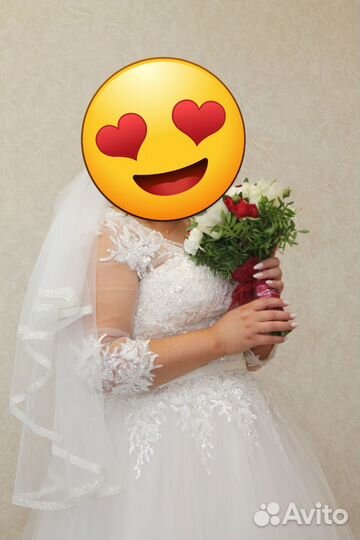 Свадебное платье