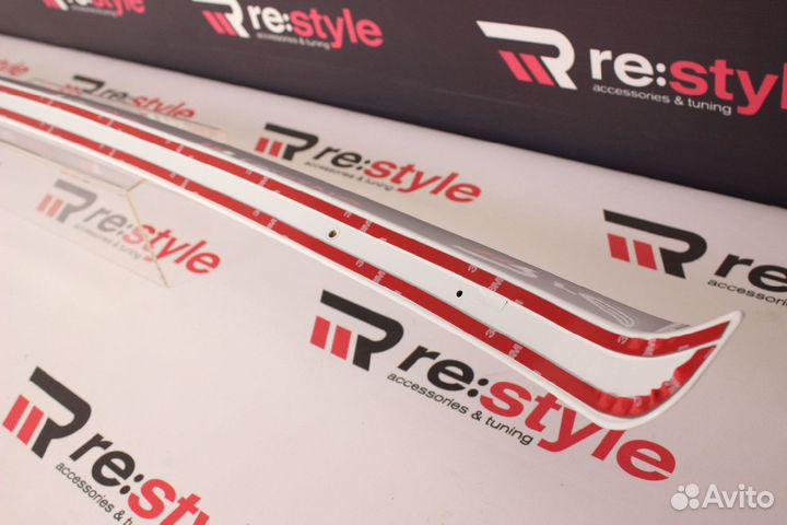 Спойлер Toyota Camry 70 Белый перламутр 070 P2524