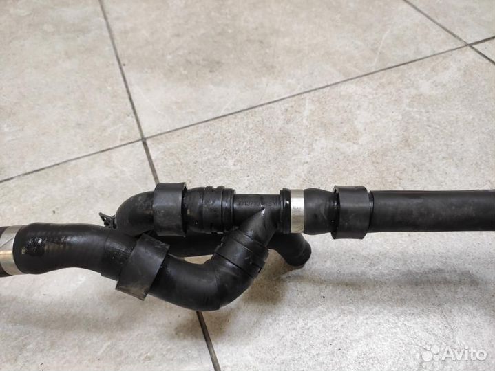 Патрубок Mercedes-Benz S-Class W222