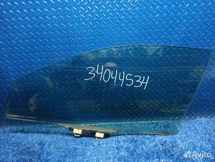 Стекло двери переднее левое Honda Accord 9