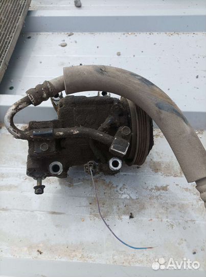 Радиатор кондиционера Ниссан AD 11 кузов