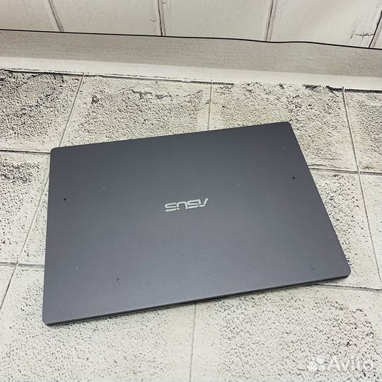 Asus expertbook 14