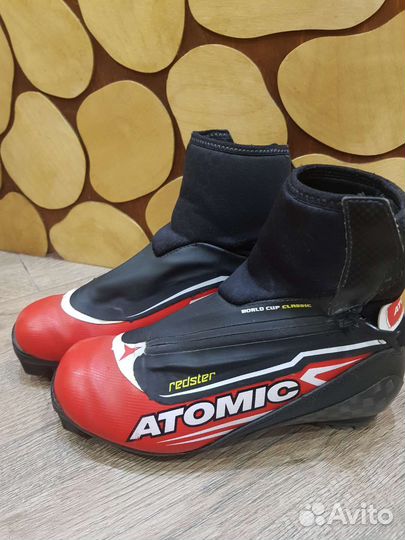 Лыжные ботинки коньковые atomic redster