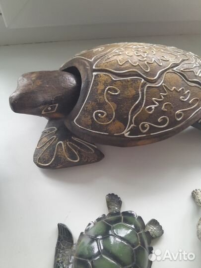 Коллекция черепах фигурки