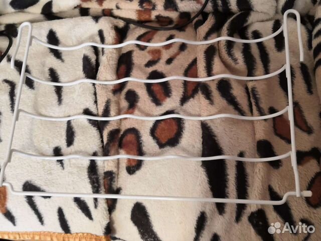 Полка для бутылок в холодильник