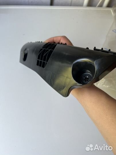 Кронштейн бампера fj cruiser