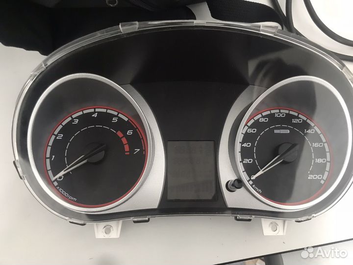 Комбинация приборов granta, kalina 2