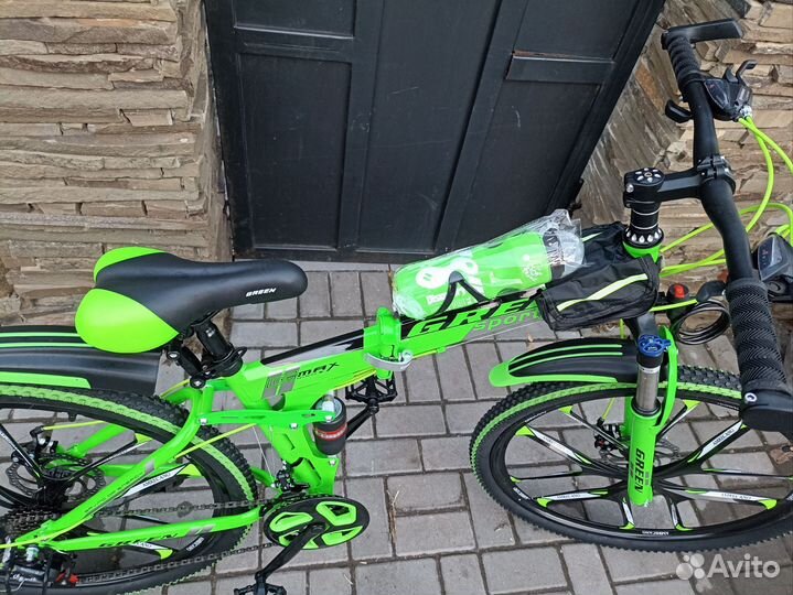 Новые на 27.5 литых дисках,21 скорость Shimano