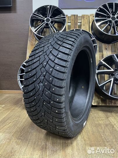 Pirelli Ice Zero 2 275/40 R19 105T