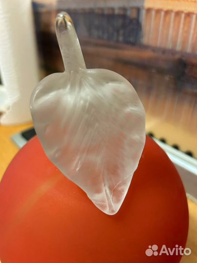 Стеклянное яблоко для интерьера