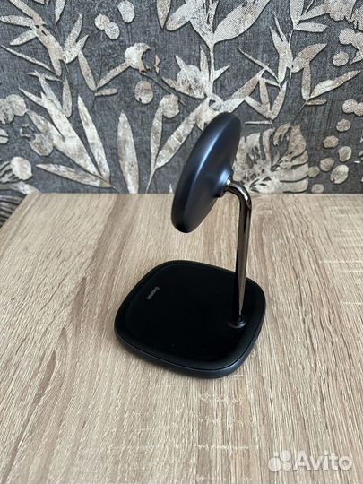 Беспроводное зарядное устройство Baseus