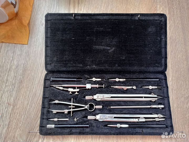 Готовальня У-14 СССР новая