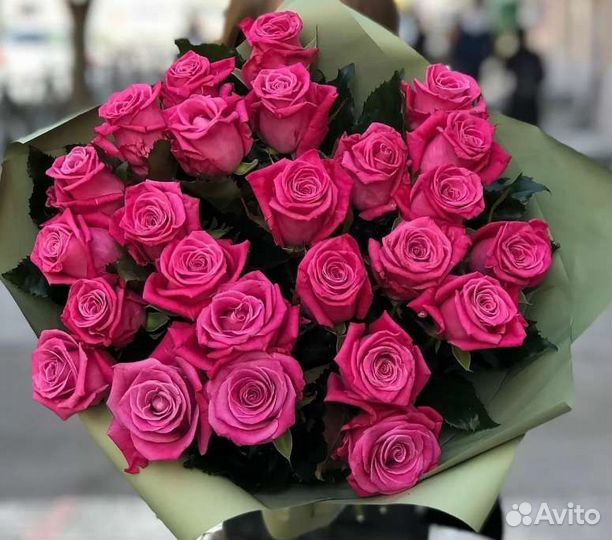 Букет цветов из 25 роз, доставка