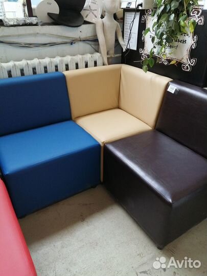 Офисная мебель диван