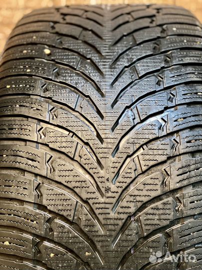 Nokian Tyres WR SUV 4 275/45 R21 и 315/40 R21