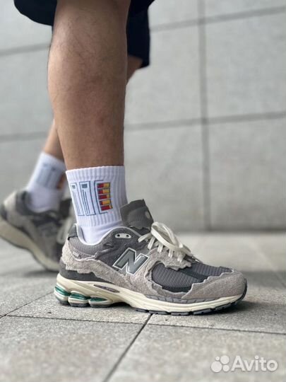 New Balance 2002R оригинал