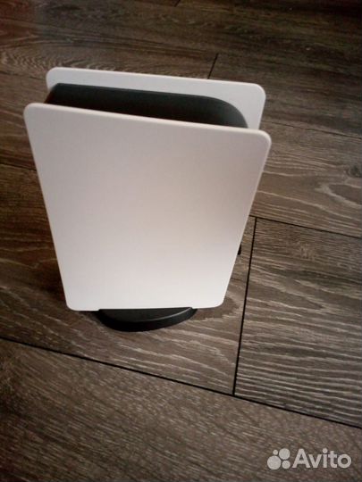 Игровая приставка