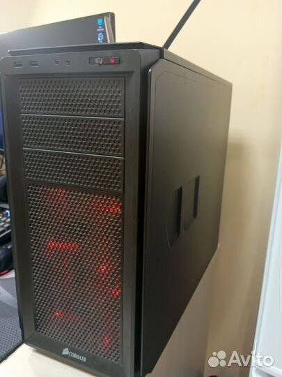 Корпус corsair graphite 230t