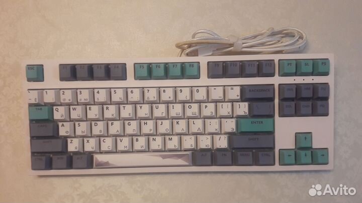 Red square keyrox tkl classic pro 2