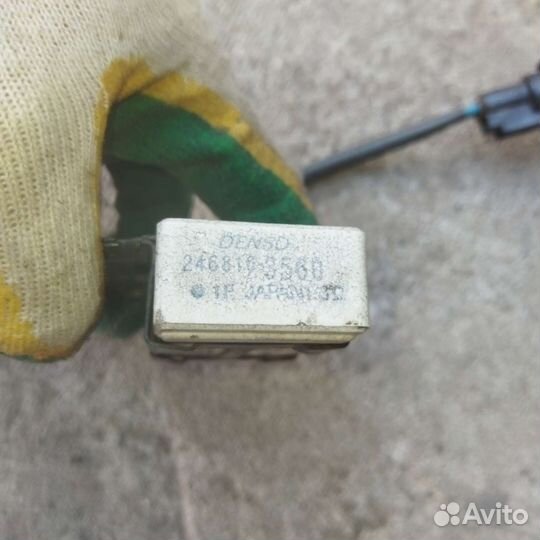 Блок управления вентилятором Toyota Corolla E120