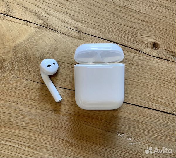 Левый наушник Apple AirPods оригинал