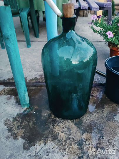 Бутыль стеклянная