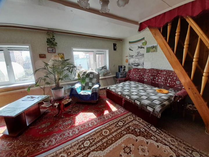 Дом 94 м² на участке 5 сот.