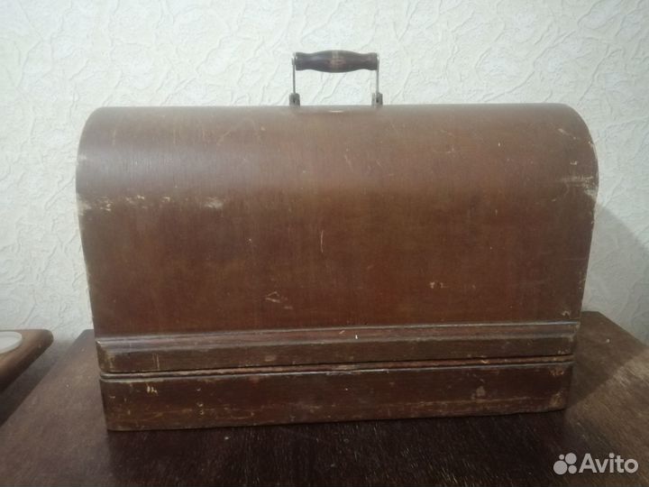 Швейная машина