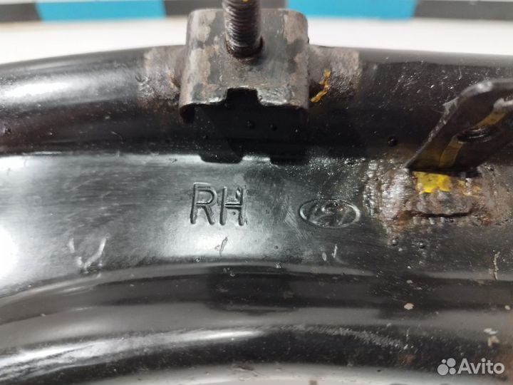 Рычаг задний продольный правый ix35/Tucson 2010-15