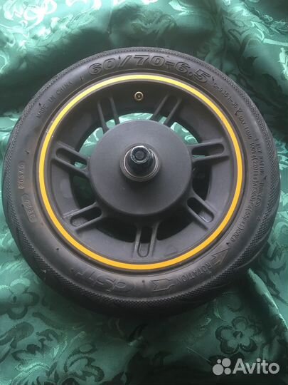 Колесо переднее Ninebot Max G30