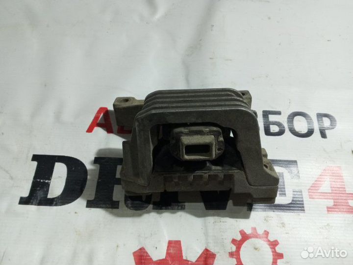 Подушка двигателя передняя правая Peugeot 207 A7