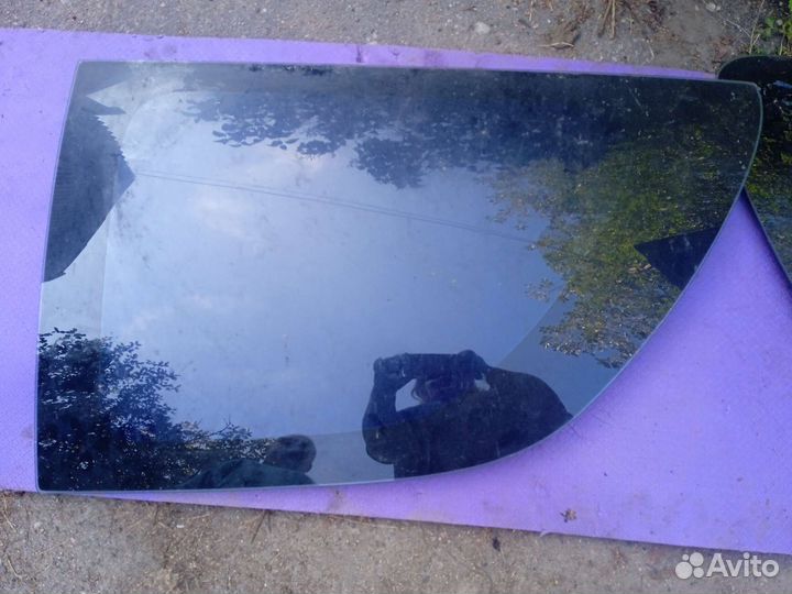 Задние форточки на Додж караван 3