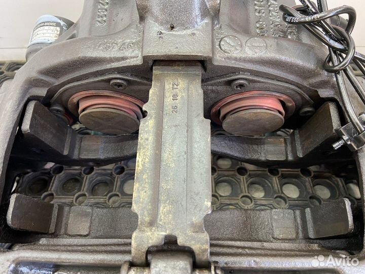 A0044207583 Суппорт левый