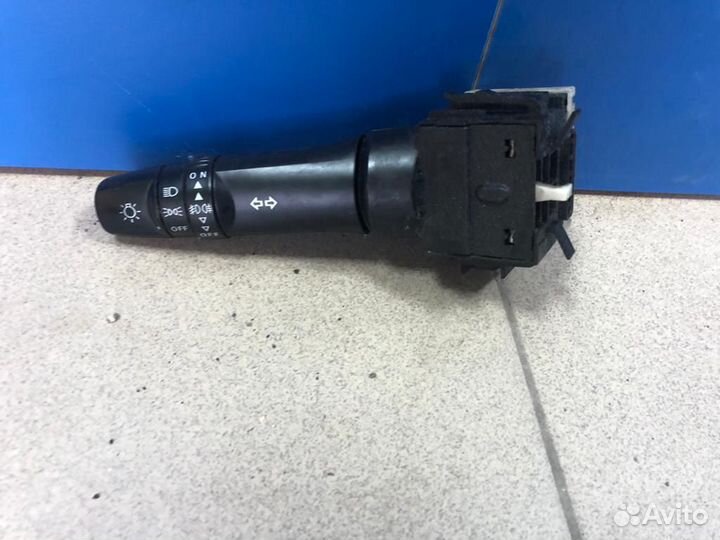 Подрулевой переключатель митсубиси лансер 10