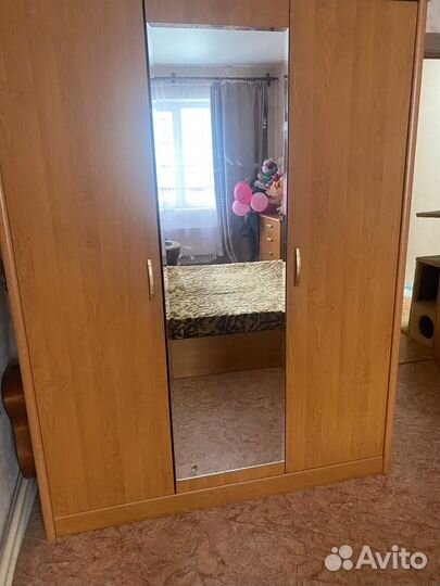 Спальный гарнитур