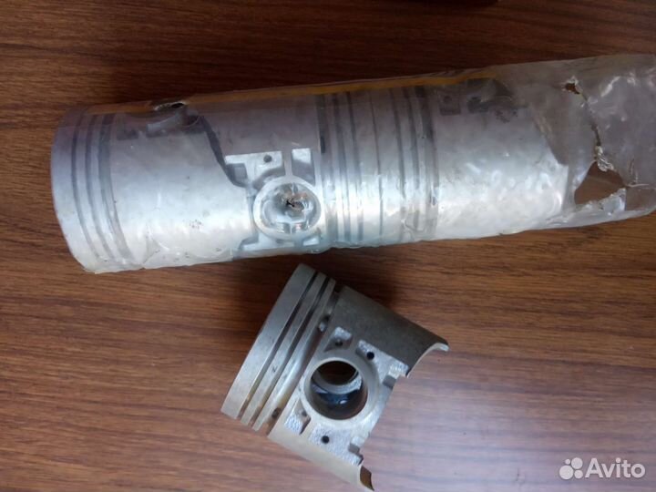 Поршни для двигателя ваз СССР раритет новые