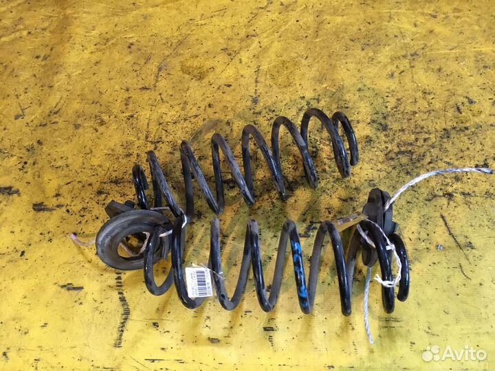 Пружина задняя Toyota Belta SCP92