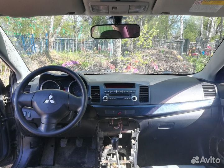 Торпедо Mitsubishi Lancer 10