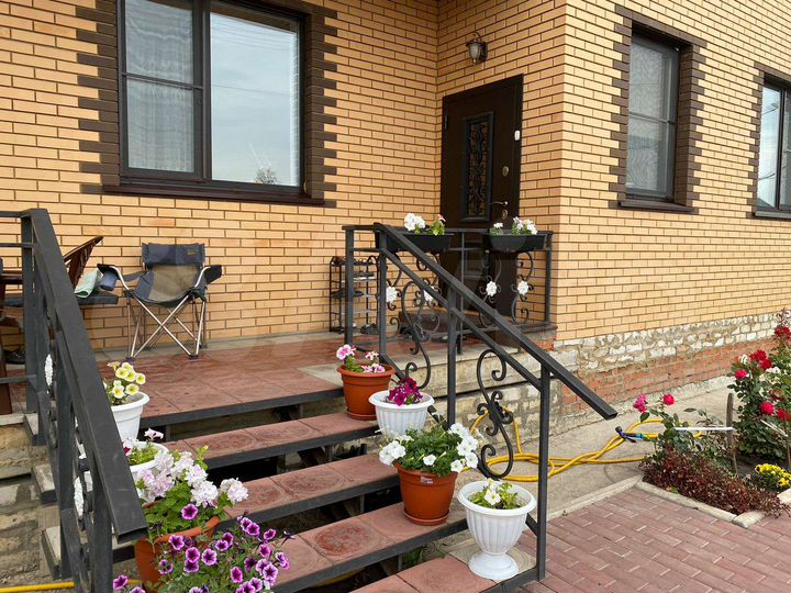 Дом 230 м² на участке 10 сот.