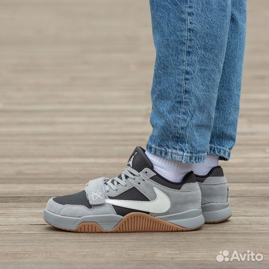 Nike air jordan cut the check