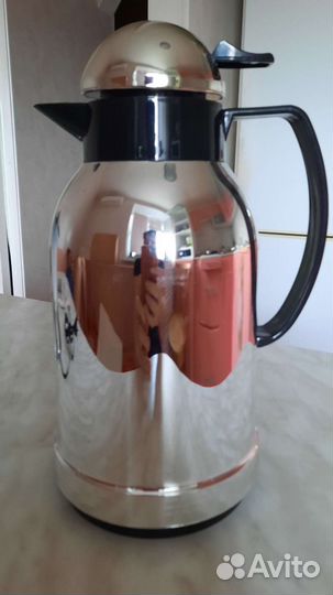 Термос пластиковый