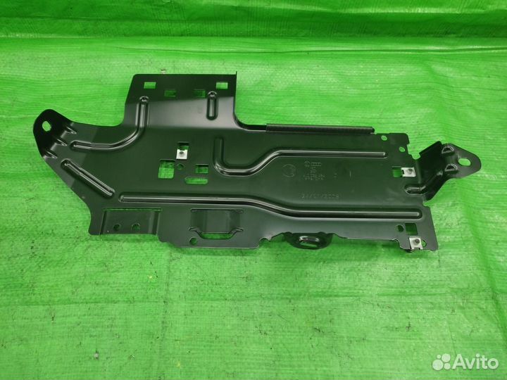 Кронштейн Audi Q7