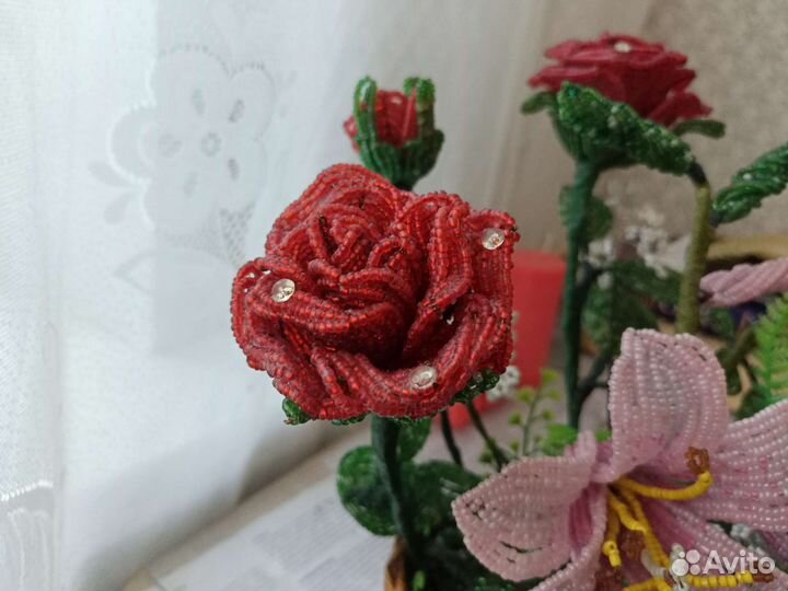 Розы из бисера