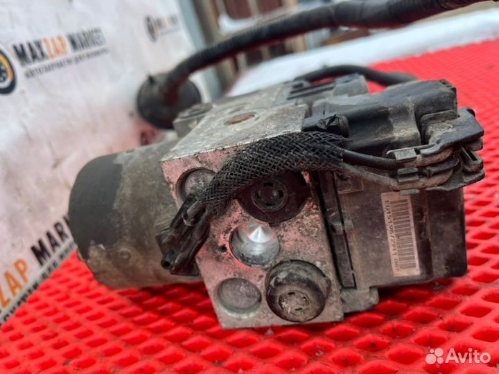 Блок abs Mazda Bongo Friendee 2.5 4wd 1999