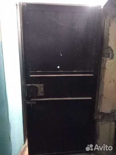 Дверь входная металлическая