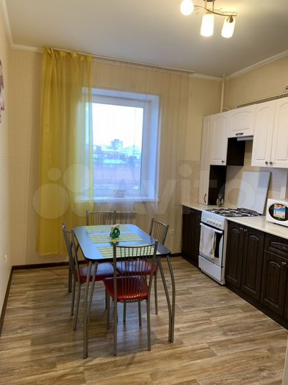 2-к. квартира, 64 м², 5/9 эт.