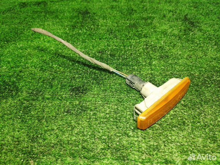 Повторитель поворотника в крыло BMW 5 E39