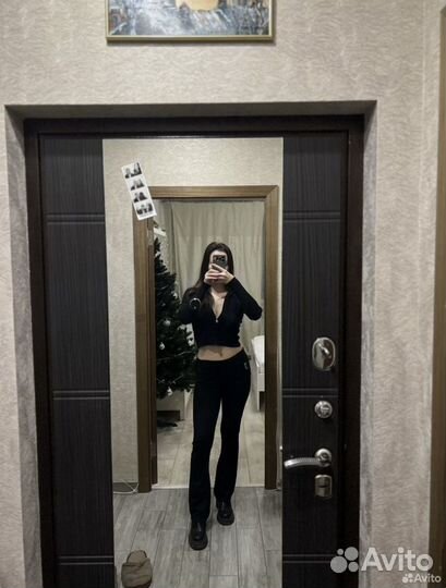 Трендовый женский костюм