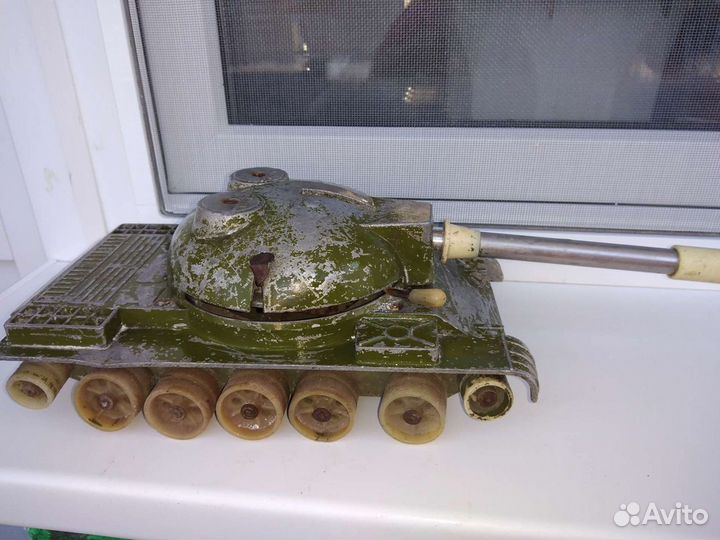 Модель танка Т-64