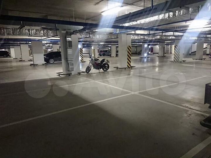 Машиноместо